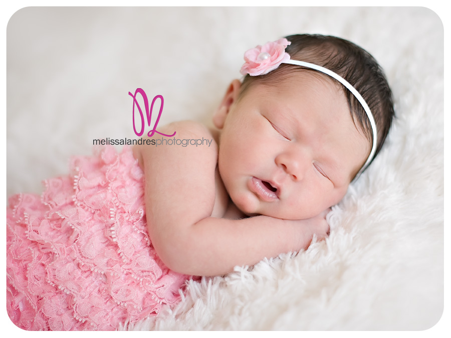 photographer-melissa-landres_sleeping baby