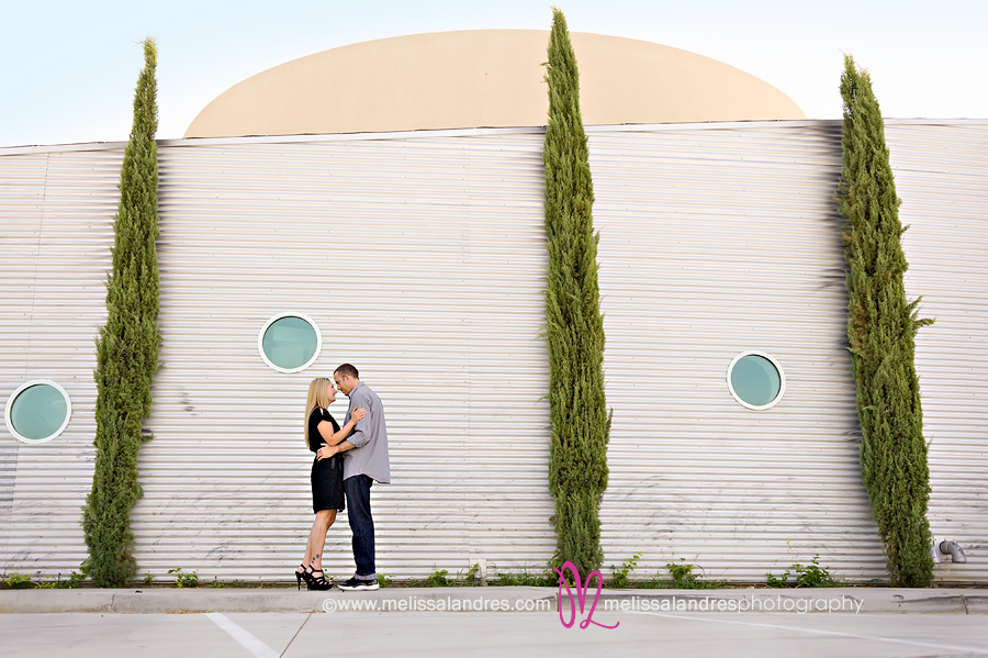 beautiful, modern, outdoor engagement photos by Melissa Landres