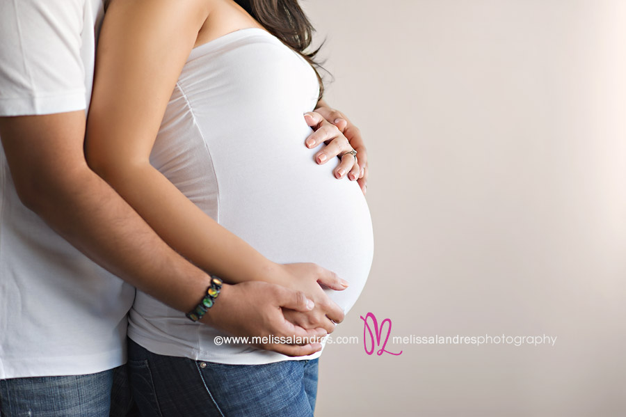 Lovely Maternity photo session by Melissa Landres Photography : Indio, CA