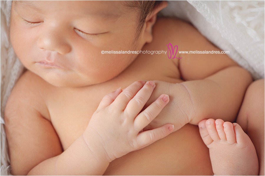 baby hands, fingers and toes, newborn baby photos