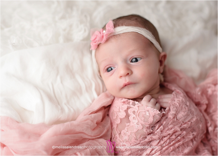baby girl, Newborn-baby-photos-Indio-Melissa-Landres-photograpy