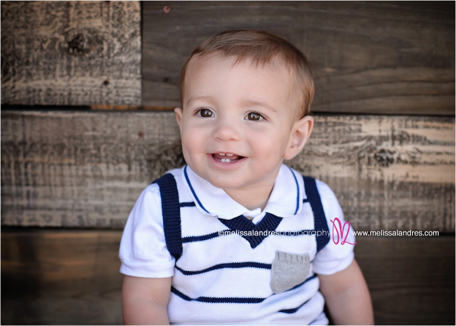 best baby photographer La Quinta, vintage wood, cute babies, Melissa Landres Photography
