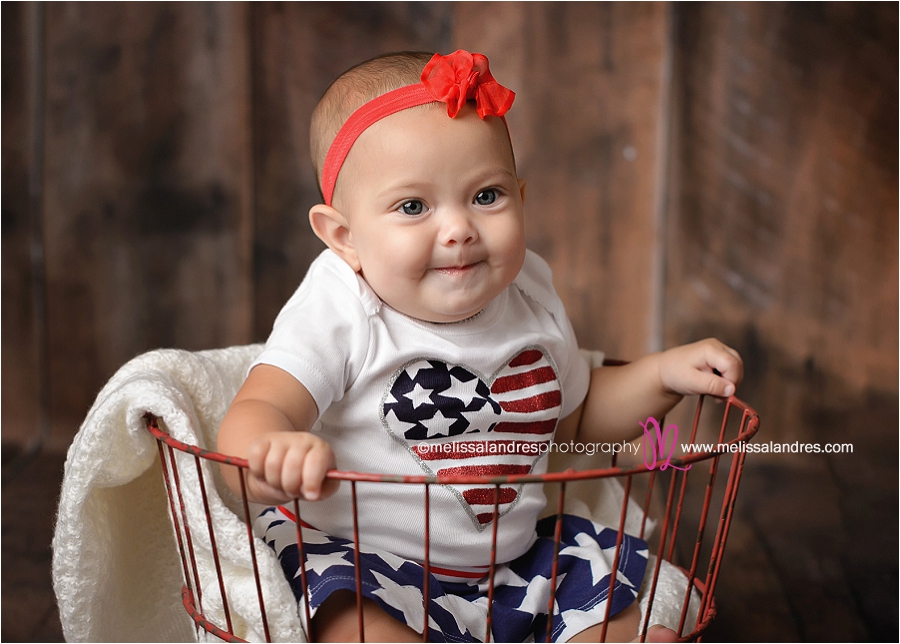 La Quinta kids pictures, themed photo shoots, red, white and blue matching outfits for girls, photographer melissa landres