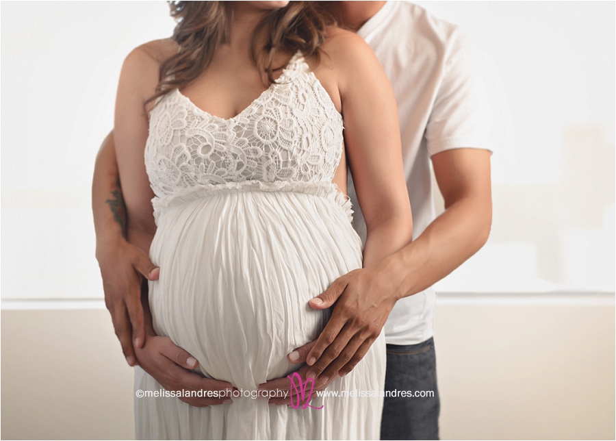 Baby on the way : La Quinta pregnancy pictures