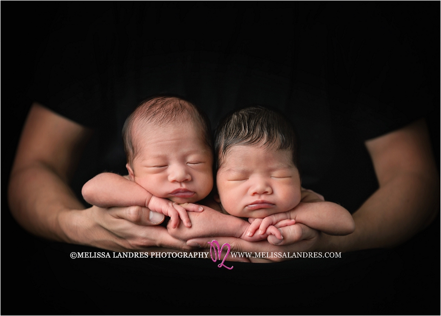 Behind the scenes: twins newborn photoshoot